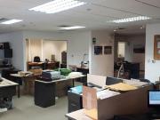 Vendo Oficina Implementada de 231 m² con 4 Cocheras en...