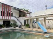 VENDO OPORTUNIDAD CASA EN AV COMERCIAL URDESA CENTRAL