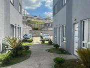 Vendo ou Alugo, Casa em Condomínio, com Dois...