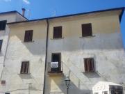 Vendo palazzetto storico met 800