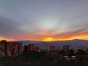 VENDO PENTHOUSE DUPLEX EN LA CALERA, EL POBLADO