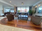 VENDO PH REMODELADO 300M2 4 HABITACIONES EL POBLADO CLUB...