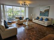 VENDO PRECIOSO AMPLIO DEPARTAMENTO FRENTE AL GOLF