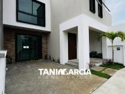 Vendo Preventa de Casa Nueva! en Fortín, Fraccionamiento...