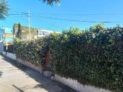 Vendo propiedad amp/ terreno p/ inversión Proy. Inmobiliario