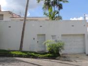 Vendo quinta multinivel 350m2 Macaracuay 1032