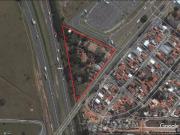 Vendo área em Campinas na Avenida John Boyd Dunlop ao...