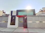 Vendo Residencia en Privada de 10 casas cerca de Av...