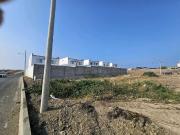 vendo terreno, cerca U. PUCE, sur de manta