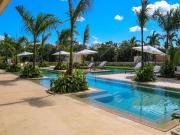 Vendo terrenos en Residencial Los Santos por Av Huayacan...