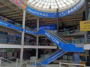 Vendo Tienda En Primer Piso En Centro Comercial Malvinas...