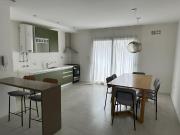 Vendo ultimo Duplex zona Juan B Justo entre Av. Americas...