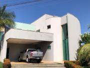 Vendo um Sobrado no Condomínio Portal das Artes com 402...