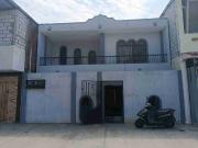 Vendo una Casa Rentera en Coop Unión de Bananeros 1...