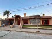 Vendo zona norte LA MEJOR UBICACION 4 Dormitorios Casa...