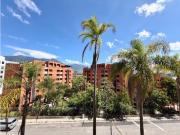 Se alquila apartamento 334m2 Colinas de Valle Arriba 8068