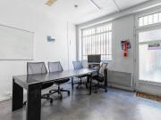Vendu loué Local au RDC de 2 pièces de 31 m² en vente à...