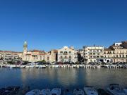 Venez découvrir ce rare studio sur les canaux de Sete,...