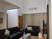 Venha conhecer essa maravilhosa casa no condomínio...