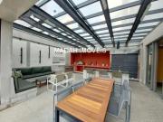 Venha conhecer este incrível apartamento triplex...