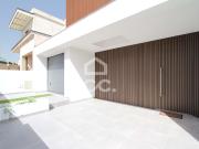 Venha descobrir esta verdadeira nova joia em...