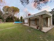 Vent Casa con pileta Funes. Altura Garita 14. Lote...