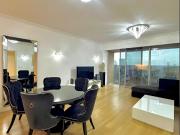 Venta 2 amb. en suite, toilette de recepción, 1 cochera....