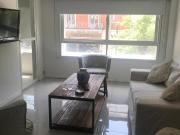 Venta 2 Ambientes con balcón Edificio Premiado “El...