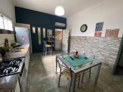 VENTA 2 CASAS DE 3 AMB CON COCHERA V.ALSINA