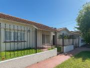 Venta 2 Casas de 3 ambientes con cochera en block