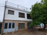 VENTA 2 CASAS DE 3 DORMITORIOS Y PATIO EN B YAPEYU