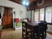 Venta 2 casas Gral. Madariaga, Gran lote. Gas Nat