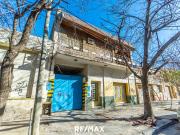 VENTA 2 CASAS + LOCAL + COCHERA EN MACROCENTRO