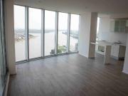 Venta 2 dormit. en A. Center. Vista única !