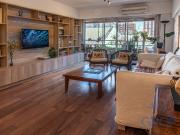 Venta. 2 dormitorios en suite.Dependencia de servicio,...