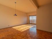 Venta 3 ambientes con cochera piso alto. Urquiza