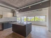 Venta 3 ambientes Flores 2 cocheras balcón moderno