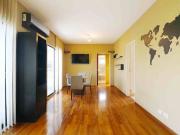 VENTA 3 AMBIENTES LUMINOSO CON BALCÓN Y COCHERA