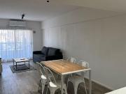 VENTA 3 AMBIENTES MUY LUMINOSO CON PARRILLA. APTO...