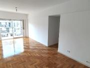 Venta 4 Ambientes con Balcon en Caballito