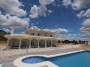 Venta 4 Dormitorio Villa Pinoso Alicante DS96852451