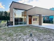 VENTA ALQUILER CASA EN HARAS DEL SUR 2