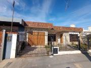 VENTA ALTO ALBERDI CASA 3 DORMITORIOS CON PATIO