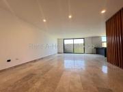 VENTA, Altozano. Casa con amenidades, 3 recámaras,...