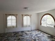 VENTA AMPLIA CASA AL SUR