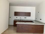 VENTA AMPLIA CASA DE 4 RECAMARAS ALBERCA Y AMENIDADES...