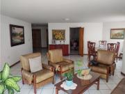 VENTA AMPLIO APARTAMENTO CABECERA BUCARAMANGA. Cod V5926