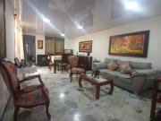Venta Amplio Apartamento Centro Pereira. C