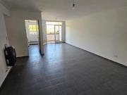VENTA AMPLIO DEPARTAMENTO DE 3 DORMS CON BALCON...