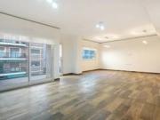 Venta Amplio Departamento Dúplex de 4 Ambientes con 2...